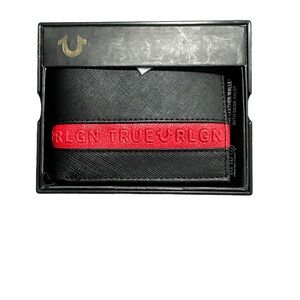 True Religion GENUINE LEATHER MEN'S WALLET Bi-Fold BLACK/RED  NWT
